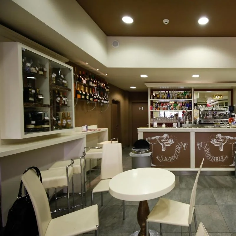 Pasticceria La Dolciaria - Restaurant near La Pescaia Resort